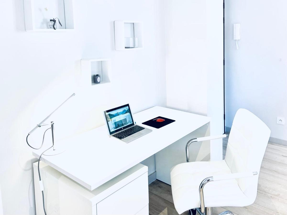 Le White Cosy A 5 Minutes Du Lac Avec Parking Privatif Gratuit 안시 외부 사진
